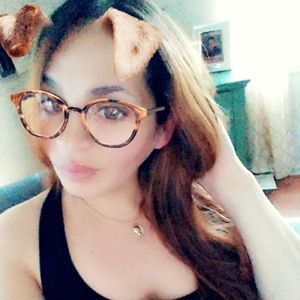 Meet your Posher, Marie